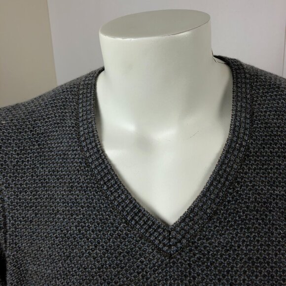 Joseph Abboud Men's Grey V-neck Sweater Size L - Picture 6 of 13